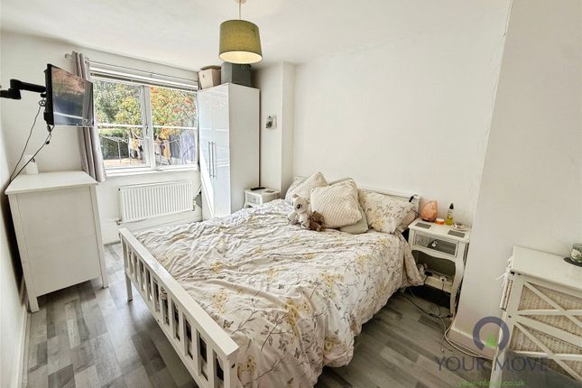 Apartment 4, 4, Branstone Row, Newhall Road photo 4