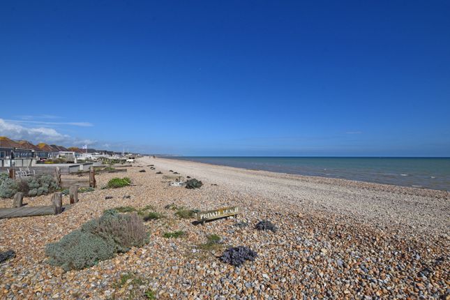 214, Coast Road, Pevensey Bay photo 2