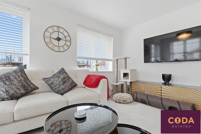 25, Honister Crescent, Glasgow photo 4