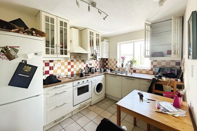 End terrace house for sale in Roseacre Close, Canterbury, Kent