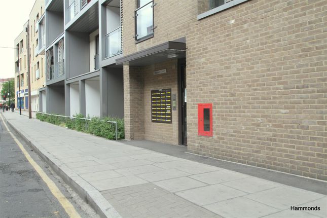Thumbnail Flat to rent in Sarum Terrace, Bow Common Lane, London