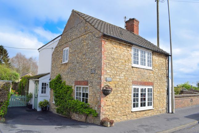 Cottage for sale in Station Road, Scawby