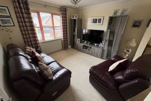 8, Bain Road, Elgin photo 2