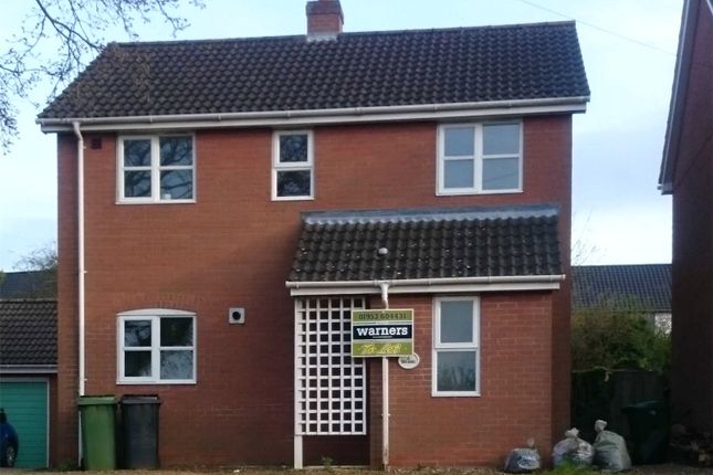 Detached house to rent in High Banks, Wymondham, Norfolk NR18
