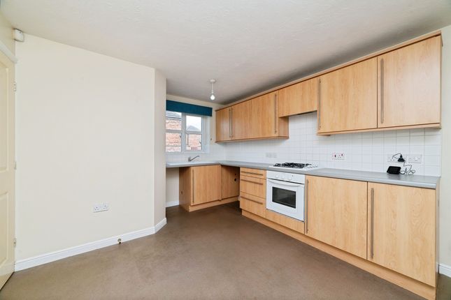 1, Follifoot Drive, Hull photo 4