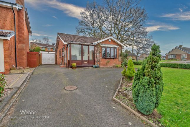 Thumbnail Bungalow for sale in Moat Farm Way, Ryders Hayes, Walsall