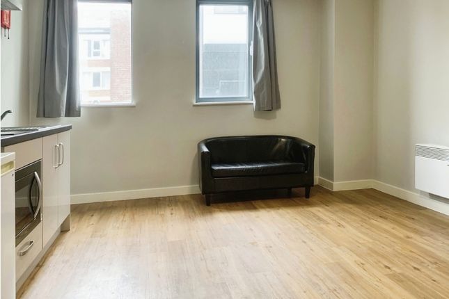 Thumbnail Flat to rent in Queen Street, Sheffield, South Yorkshire