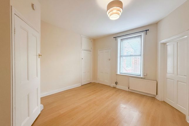 40 Kitchener Street, Gateshead photo 2