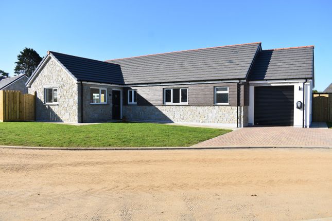 3-bed bungalow on 10 Kel Skiber,, Merritts Hill, Redruth, £575,000