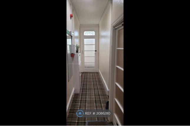 Scarborough Ground Floor Flat, Scarborough photo 4