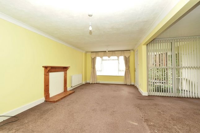 2, Abbey Rooms Lane, Huntingdon photo 2