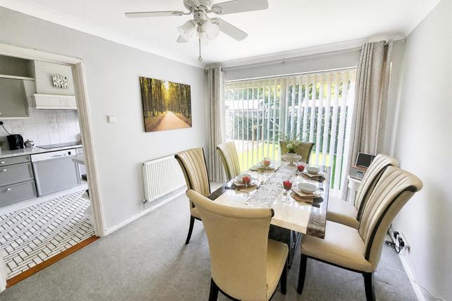4 Fairview Court, Military Road, Gosport photo 4