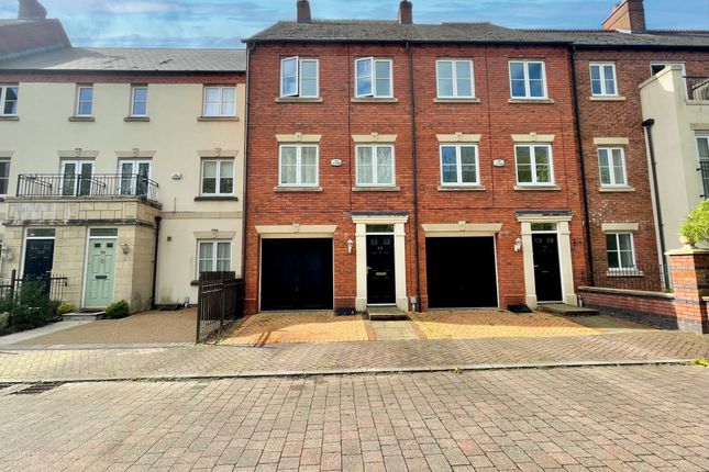 Town house for sale in Danvers Way, Fulwood, Preston