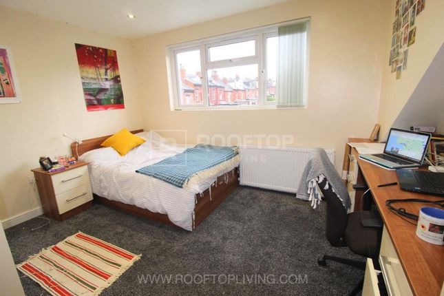 Terraced house to rent in Brudenell Grove, Leeds