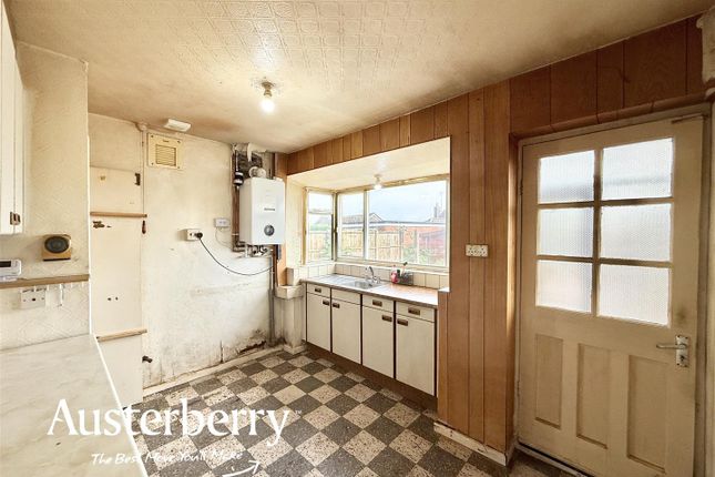 17, Hollies Drive, Stoke-On-Trent photo 3