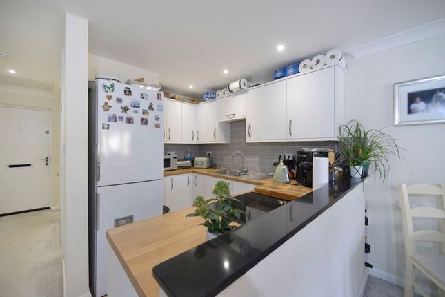 Flat for sale in Eastwood Lodge, Eastwood Road, Bramley, Guildford