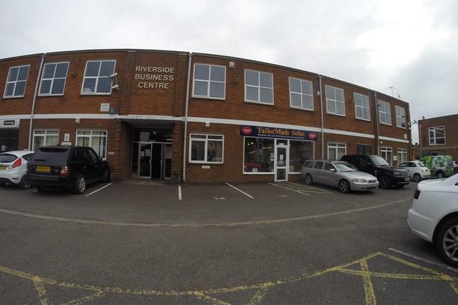 Light industrial to let in Riverside Business Centre, Victoria Street, High Wycombe, Bucks