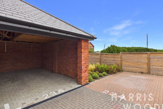 39 Doughton Road, Kelvedon, Essex photo 4