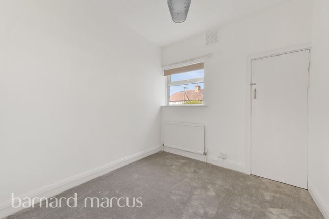 89, Manor Green Road, EPSOM photo 4