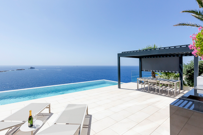 Villa for sale in El Toro, Mallorca, Balearic Islands
