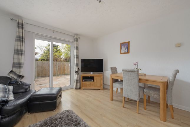 16 Rosemary Gardens, Whitstable photo 4