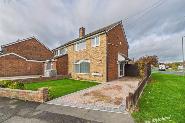 Cam03218G0-Pr0819-Still006-Thumbnail-H750-70