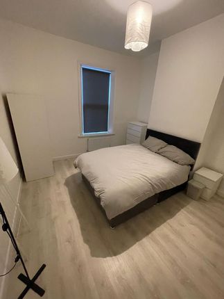 Shared accommodation to rent in Pensher Street, Sunderland