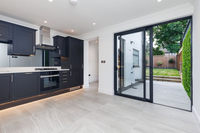 Thumbnail Terraced house for sale in Mayfield Road, London