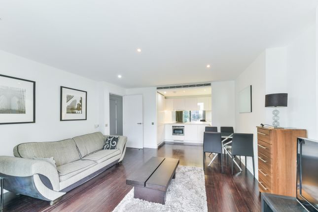 Flat for sale in West Tower, Pan Peninsula, Canary Wharf