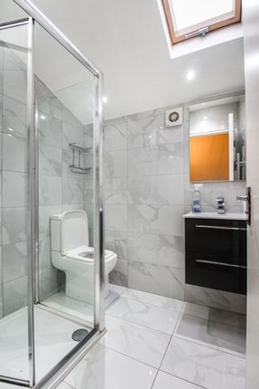 25 Louise Road, London photo 4