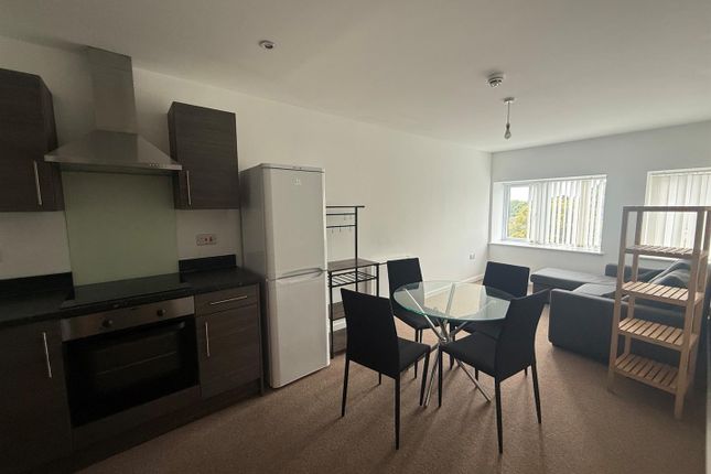 Larch House, 56, High Street, Kingswinford photo 5