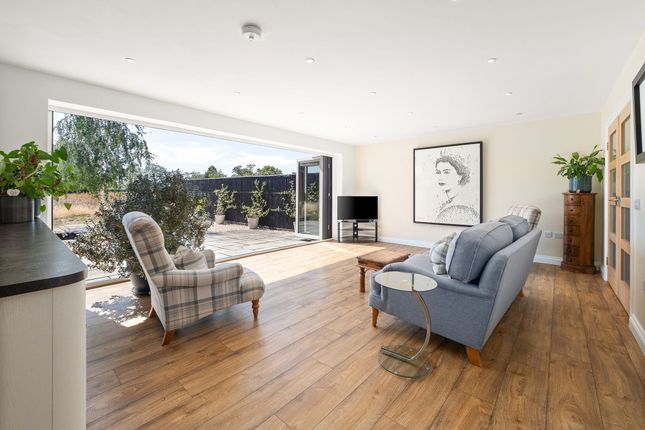 1 Milcote Road, Stratford-Upon-Avon photo 4