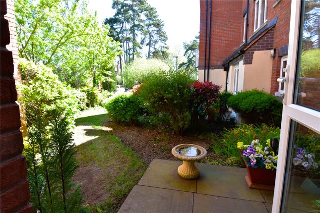 Flat 9, Whittingham Court,, Tower Hill, Worcestershire photo 4