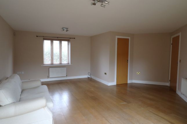 18, Eskdale Way, Milton Keynes photo 3
