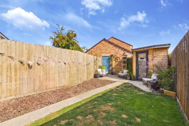 37, Ebsay Drive, York photo 4