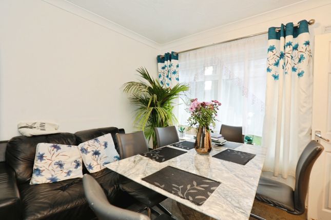 129, St. Nicholas Avenue, Stoke-on-Trent photo 4