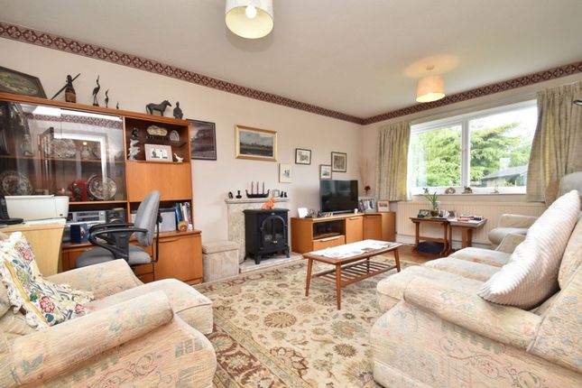 34 Wood End, Huntingdon photo 2