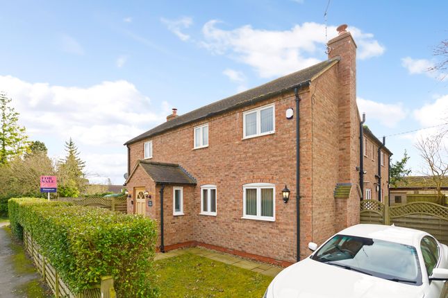 Detached house for sale in Banbury Road, Pillerton Priors