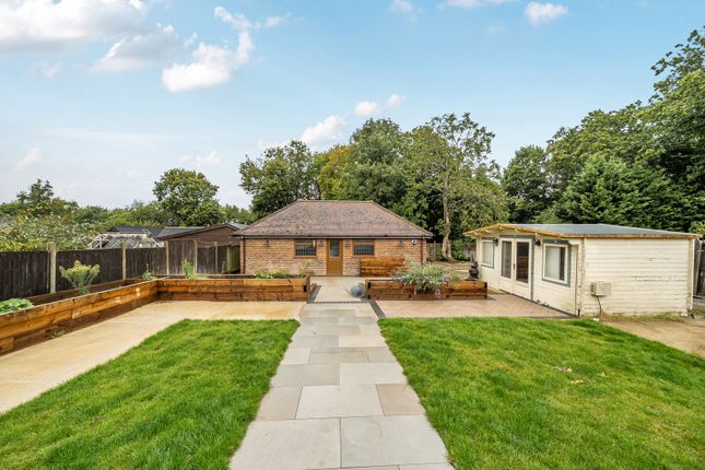 302, Robin Hood Lane, Chatham photo 4