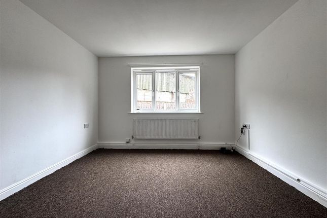 6, Bole Close, Barnsley photo 3