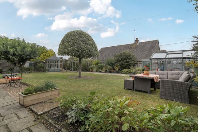 7, Court Lane, Westbury photo 4