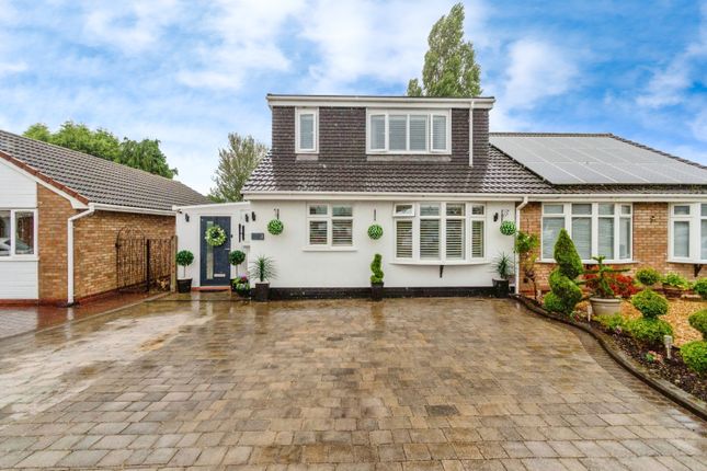 Thumbnail Bungalow for sale in Berwyn Grove, Walsall, Staffordshire