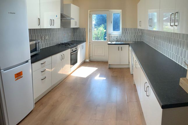 104 Parsonage Road, Manchester photo 2