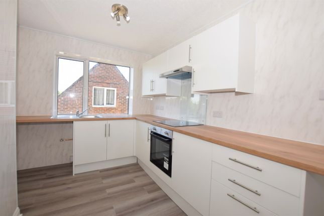 Flat 213, 213 Pagham Road, Pagham photo 4
