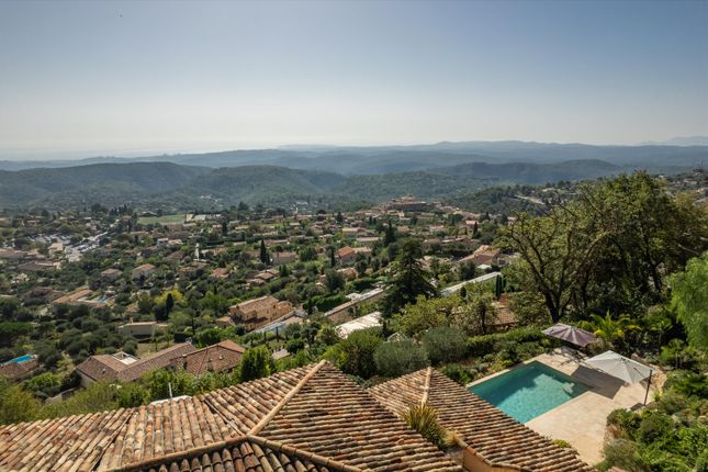 Property for sale in Tourrettes-Sur-Loup, Var, Provence-Alpes-Côte D'azur, France