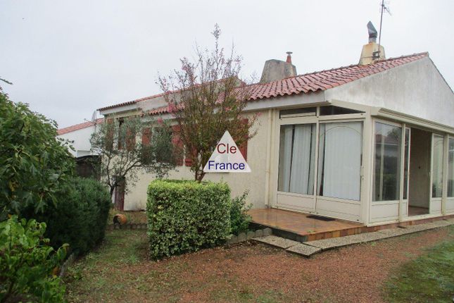 Thumbnail Detached house for sale in Jard-Sur-Mer, Pays-De-La-Loire, 85520, France