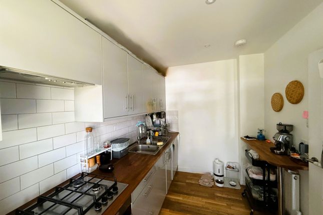 22, Dale View, Hove photo 5