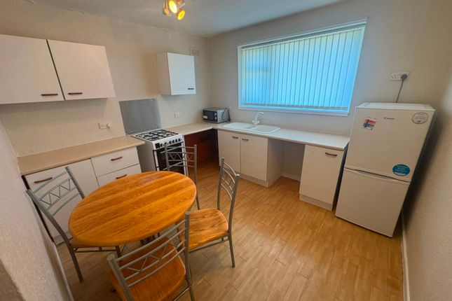 8 Houghton Court, Priory Road, Birmingham photo 4