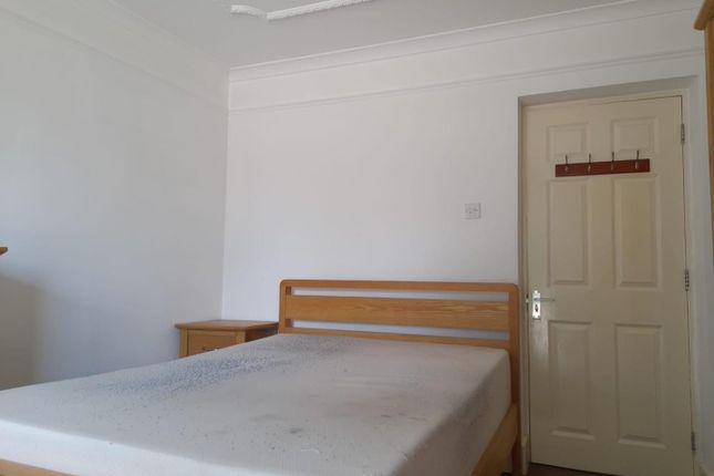 Thumbnail Room to rent in Hythe Road, Willesborough, Ashford