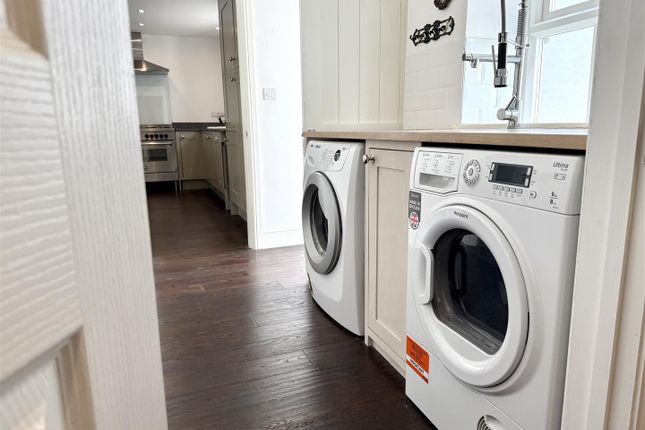 Utility Room 2.Jpeg